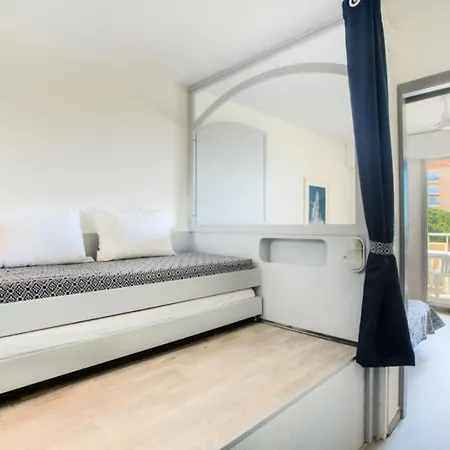 Parc - Maeva - 1 Piece 4 Personnes Confort Mae-7731 * Hyères